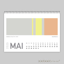 Fröhlicher Tischkalender "Colour Explosion" 2025 | Format DIN A6 - Kalender - |c|o|l|o|u|r| of the day®