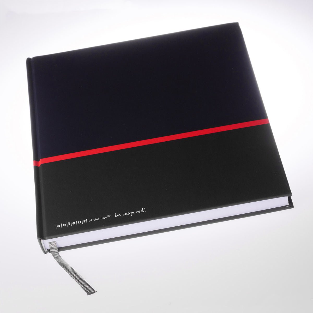 Hochwertiges Notizbuch mit Hard-Cover, DIN A4 und DIN A5 Formate, Design-Cover ‘Red Door’, klimaneutral produziert von colour of the day®